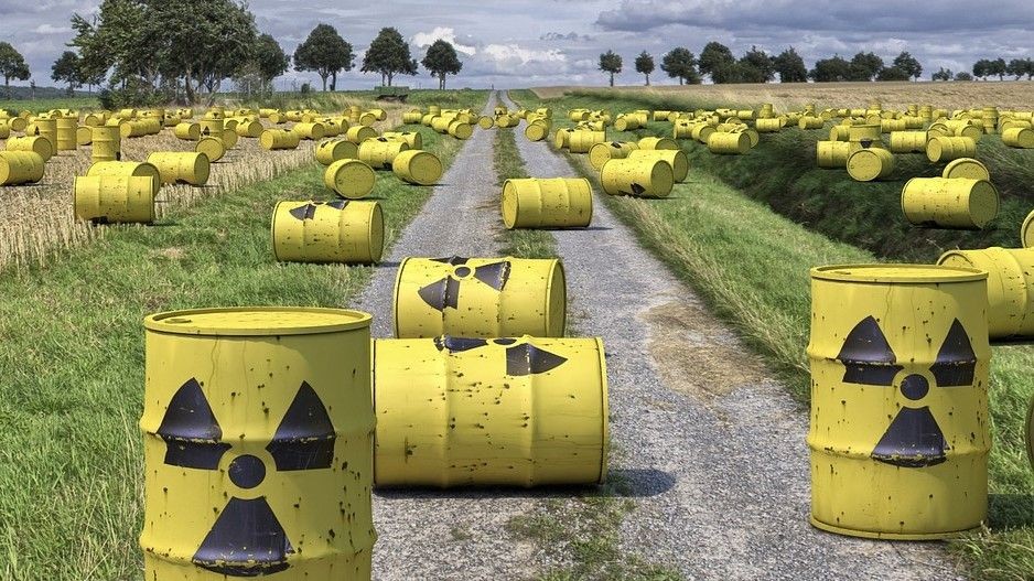 nuclear-waste-1471361_1920